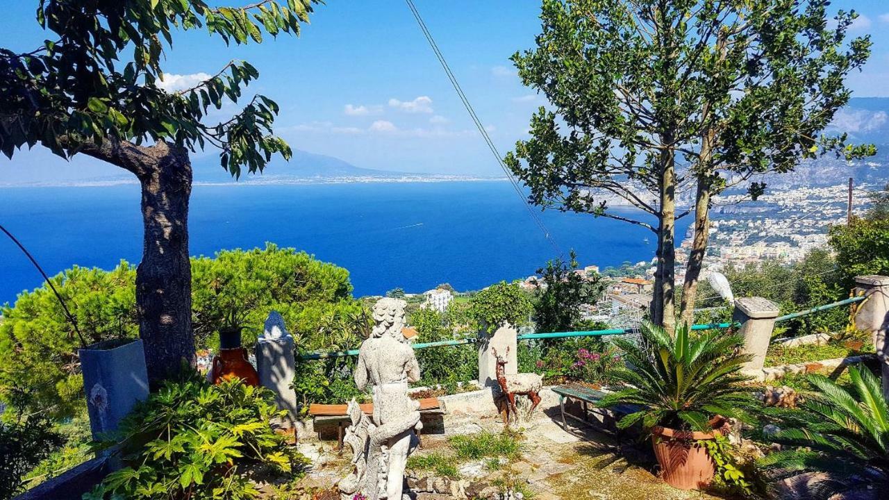 Appartamento La Rosa Del Sud - De Vivo Realty Sorrento Esterno foto
